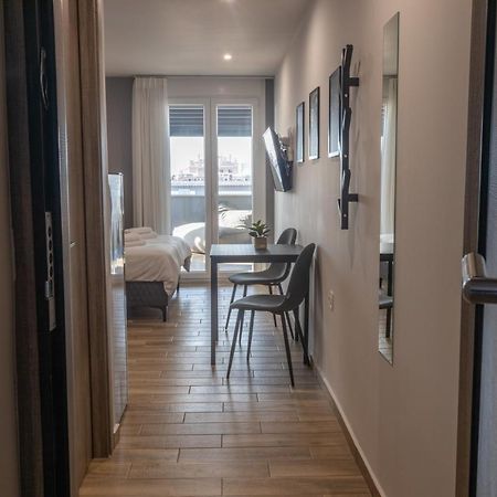 Raise Athens Metro Apartments Buitenkant foto