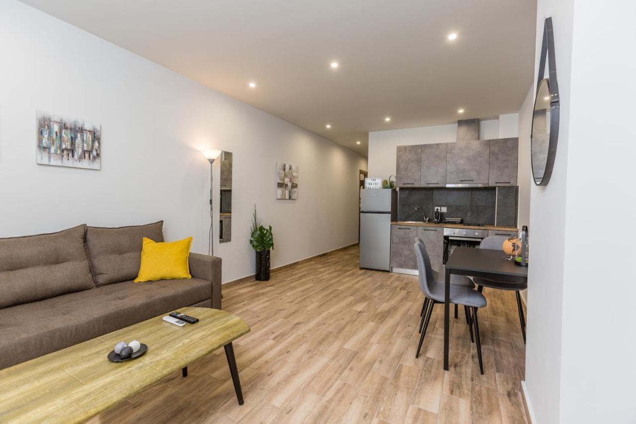 Raise Athens Metro Apartments Buitenkant foto