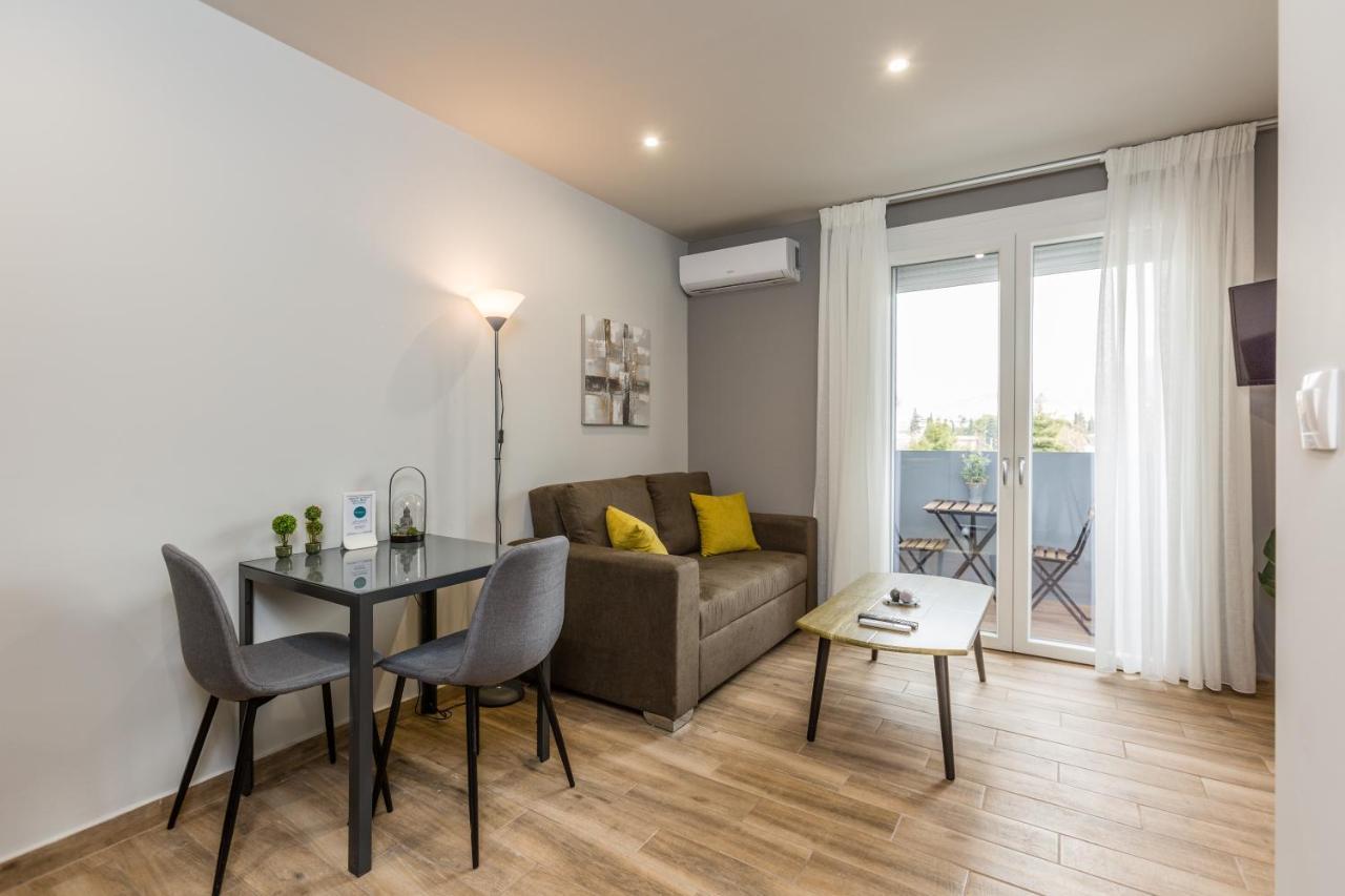 Raise Athens Metro Apartments Buitenkant foto