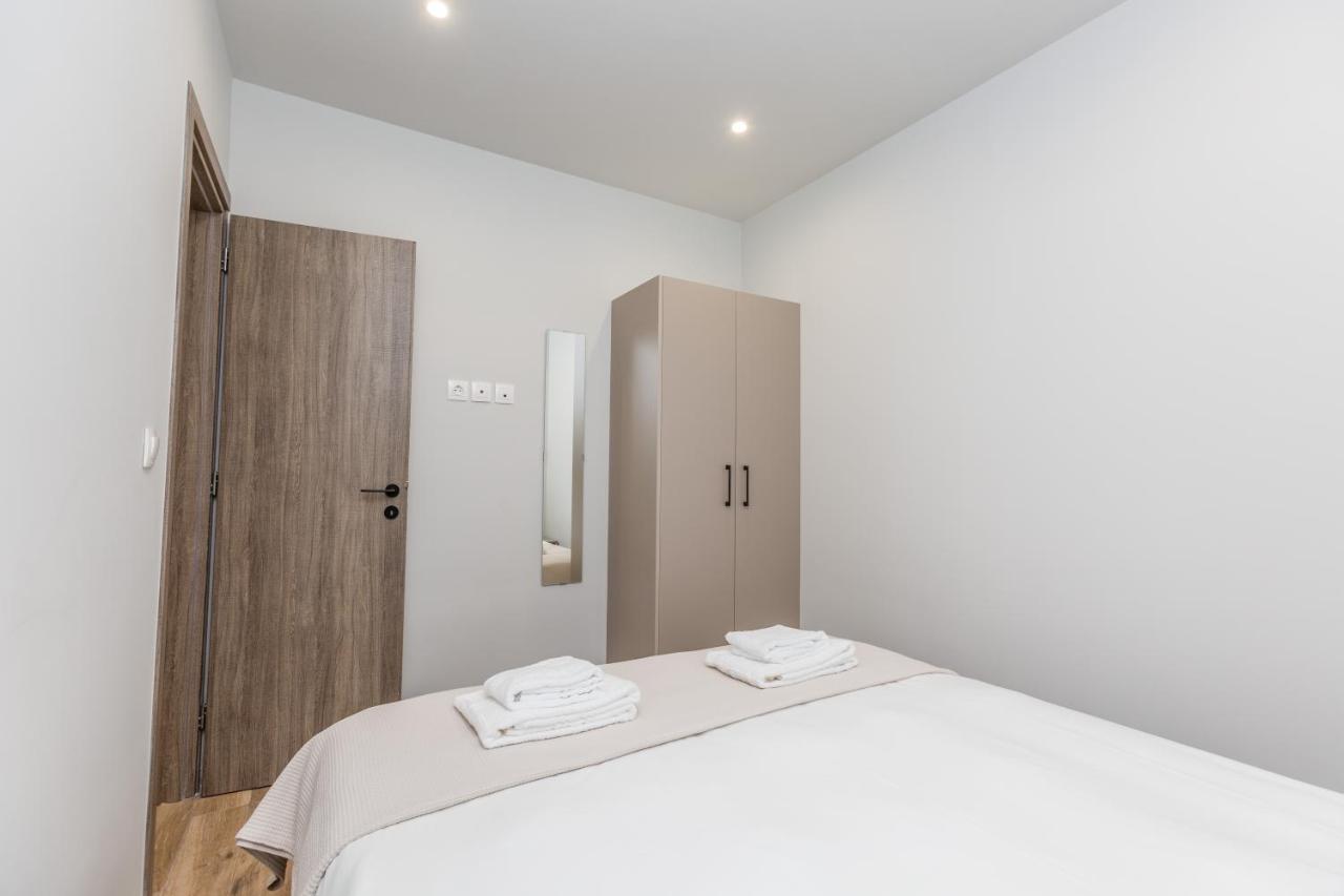 Raise Athens Metro Apartments Buitenkant foto