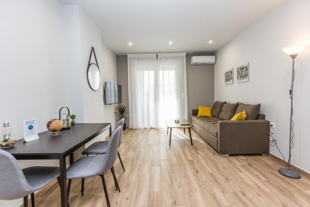 Raise Athens Metro Apartments Buitenkant foto